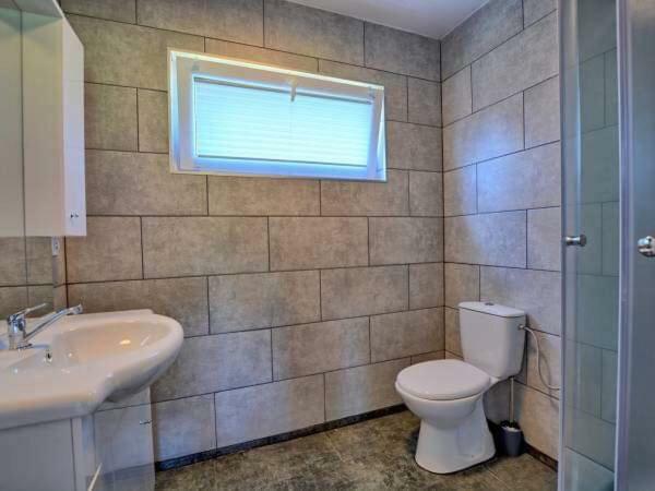 Reset Inn Zawóz المظهر الخارجي الصورة
